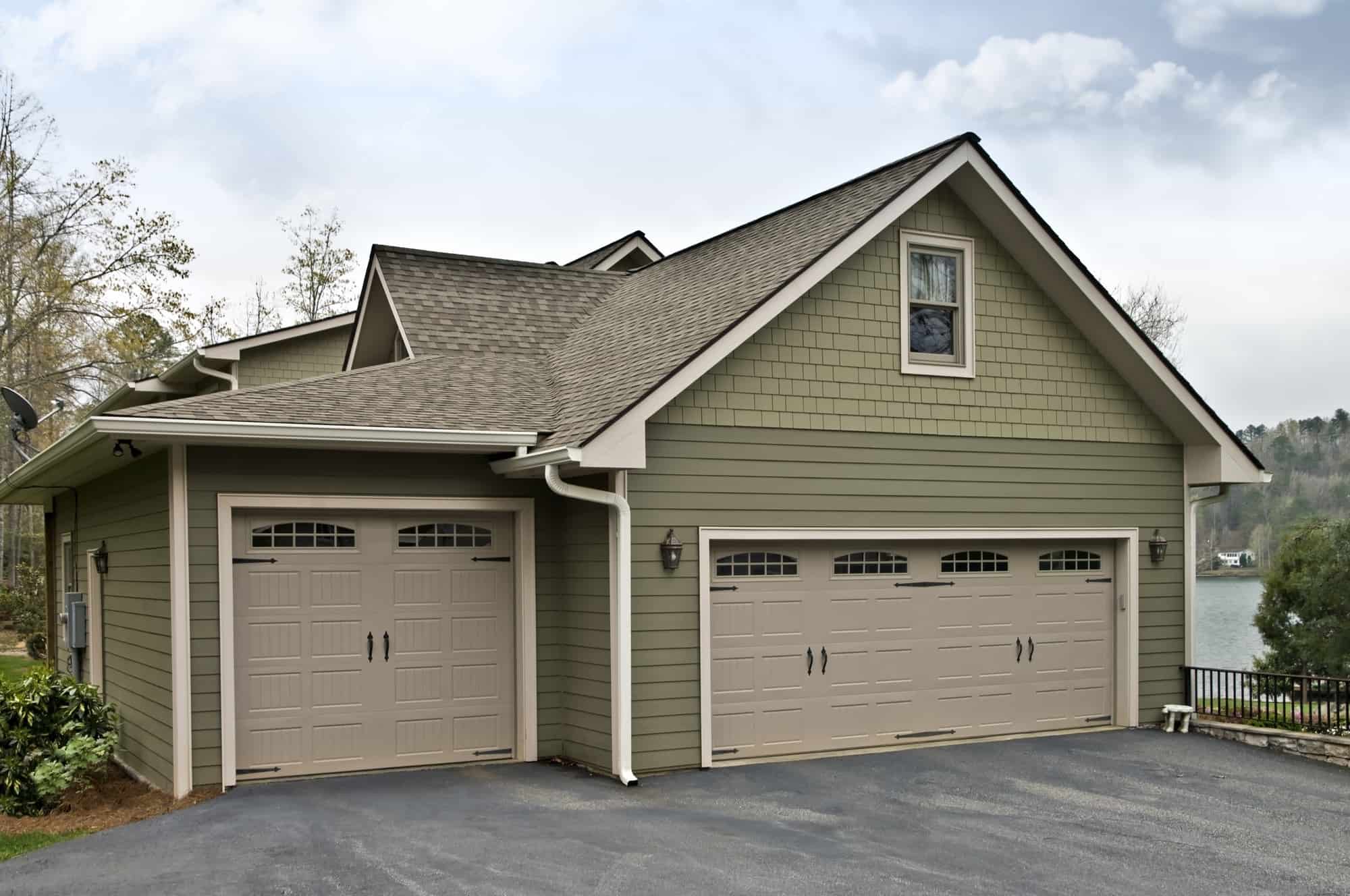 How Much Does It Cost To Repair A Garage Door?